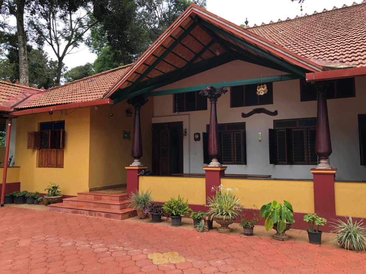 Ama Stays & Trails, Rare Earth Estate Madikeri Bagian luar foto